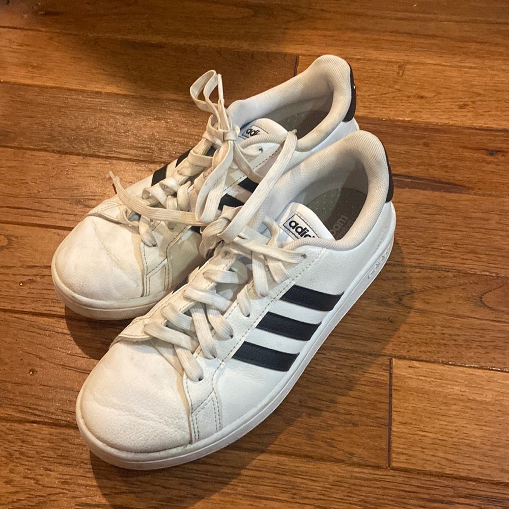 Adidas shoes women
